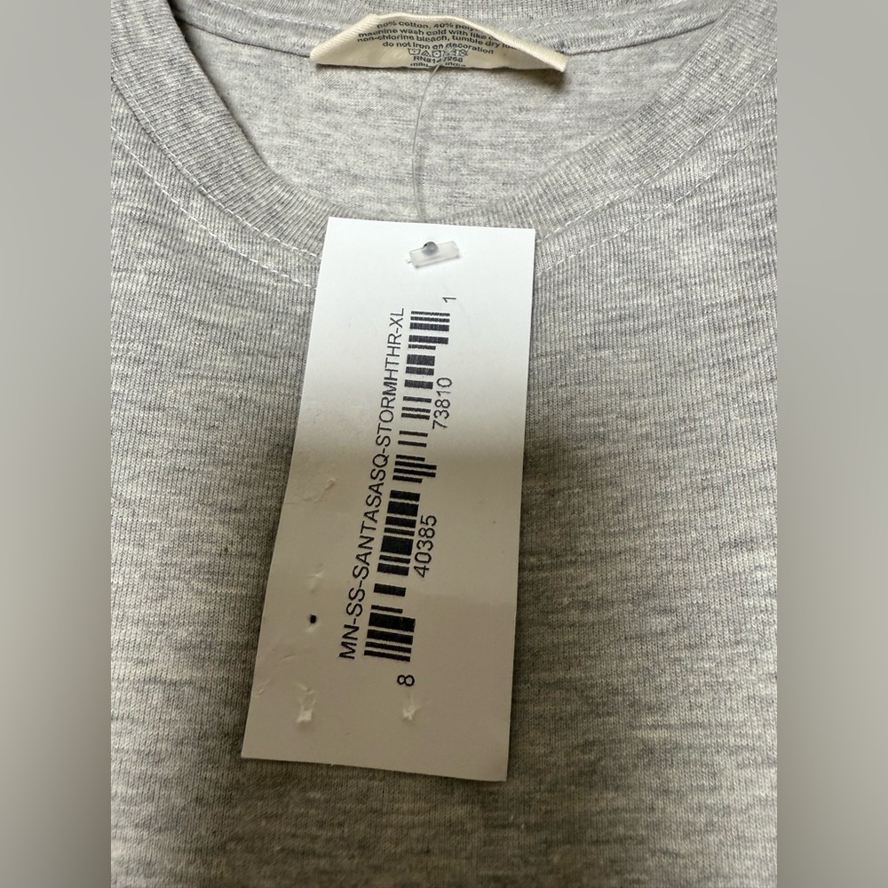 Simply Southern "Mountain Fresh Christmas Trees Cut and Carry” Long Sleeve Tee - Picture 3 of 6